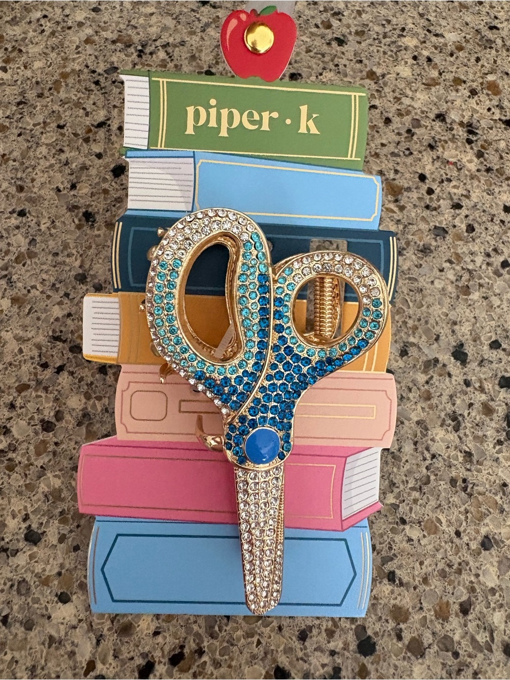 Piper K, Scissor hair clip, claw clip, Back to School